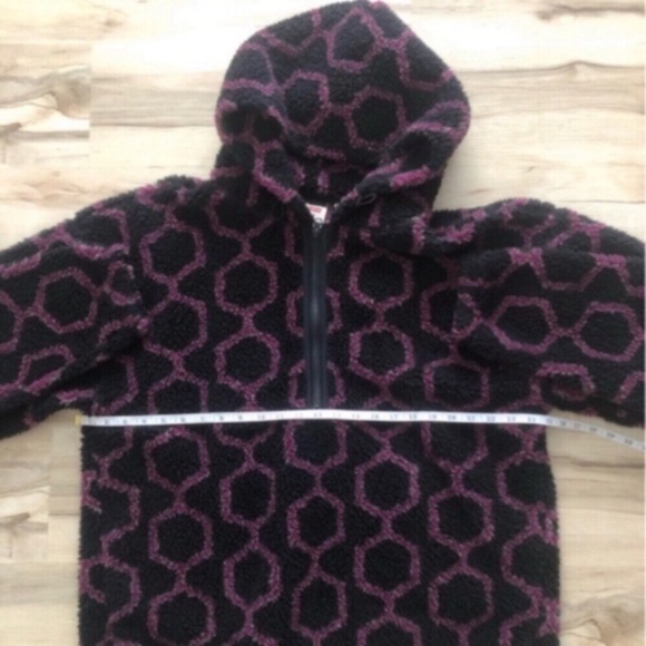Levi's Black and Purple Patterned Jacket Sherpa Sweater - Picture 4 of 6